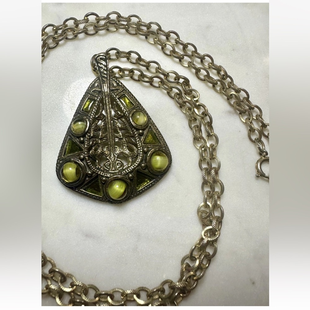 Vintage Miracle Necklace Scottish Celtic Silver
Signed Green Gold-toned